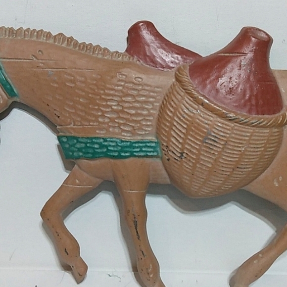 80s Cast aluminum metal southwest man and donkey wall decor - Picture 6 of 13